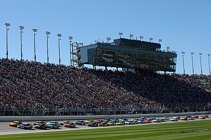 NASCAR se reunirá con los equipos mañana