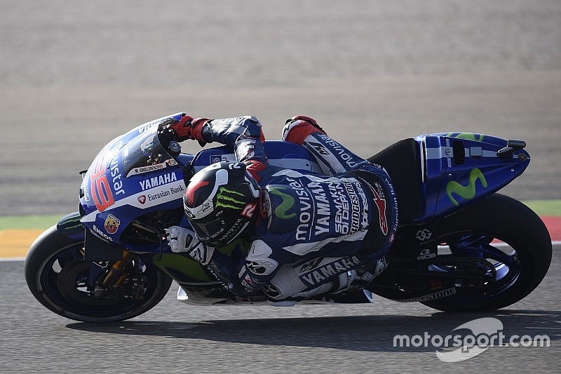 Lorenzo manda en el inicio en Motegi