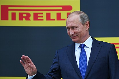 Путин одобрил идею ночного Гран При России