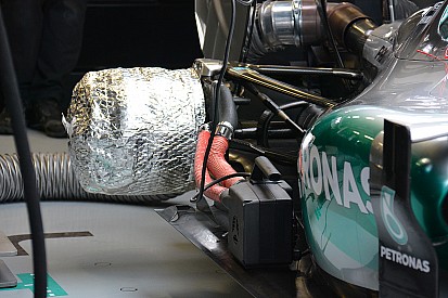 Technique - Comment Mercedes surchauffe ses freins pour... chauffer ses pneus