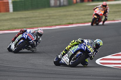 Valentino Rossi - La pression est sur les épaules de Lorenzo
