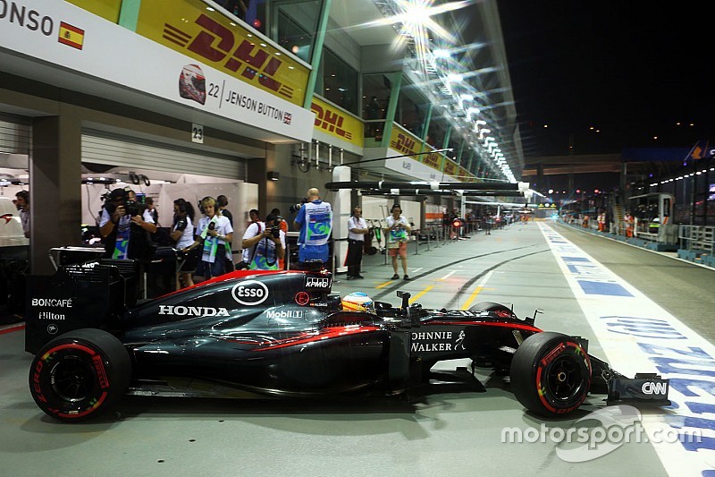 McLaren recupera sus cajas de cambios de Singapur