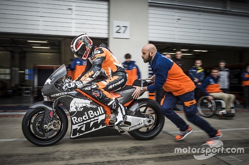 В KTM провели обкатку мотоцикла MotoGP