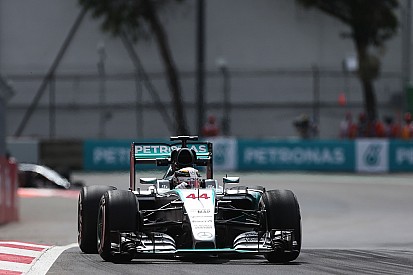 Hamilton, 2º no grid, reconhece: "Nico tem sido mais veloz"