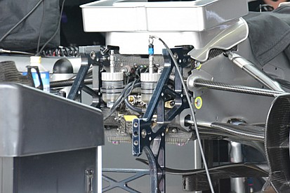 Mercedes: ecco l'S-duct sulla W06 Hybrid di Hamilton