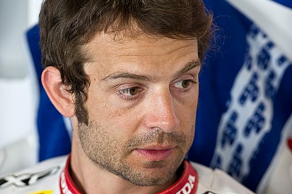 Aprilia - "Nous avons longuement discuté avec Guintoli" pour 2016
