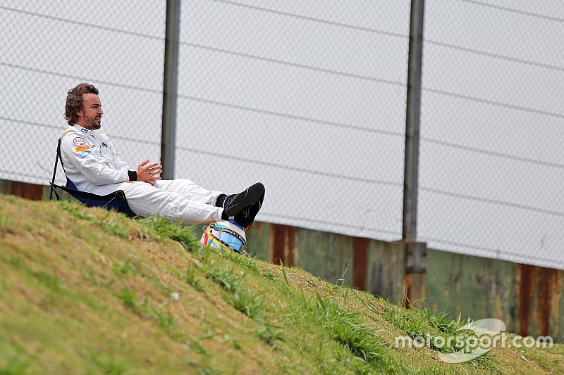 L'attitude d'Alonso enflamme les réseaux sociaux!