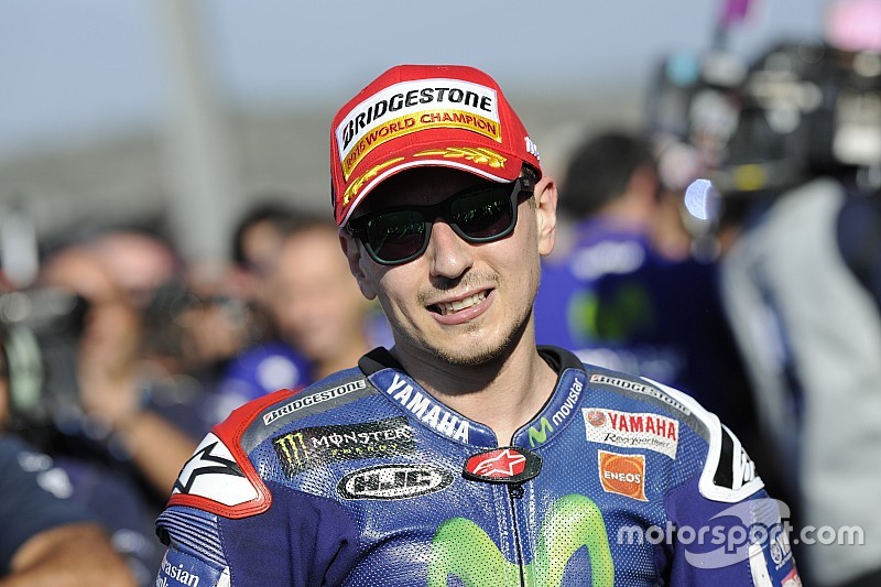 Lorenzo no estará en la Carrera de Campeones