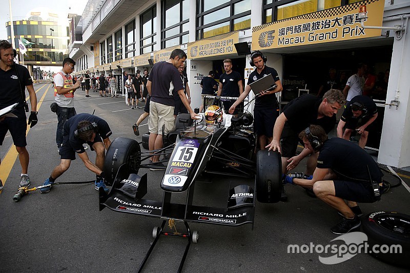 Van Amersfoort Racing reageert op geruchten over betrokkenheid Adrian Newey