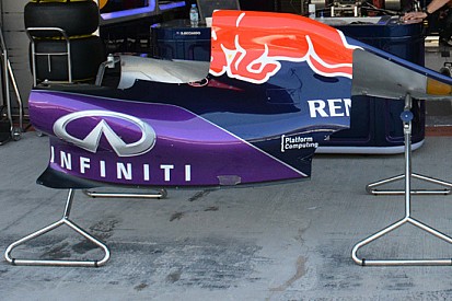 Red Bull: c'è un cofano motore tagliato per Ricciardo