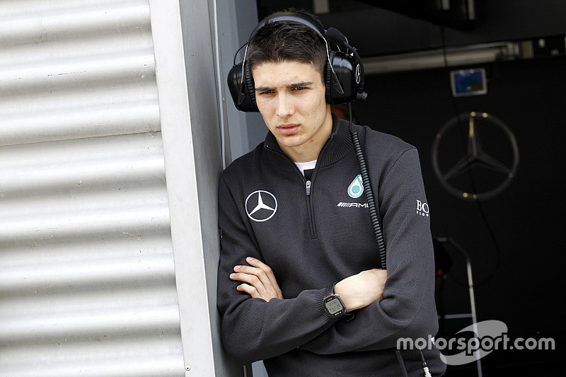Mercedes verlengt contract Ocon, DTM-deal in de maak?