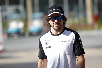 Alonso podría no correr en 2016, dice Ron Dennis