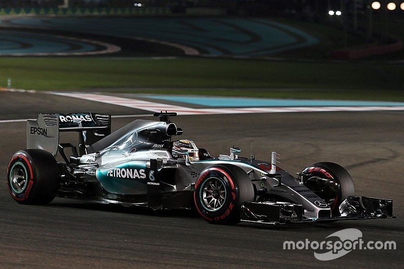 Hamilton intentó algo
