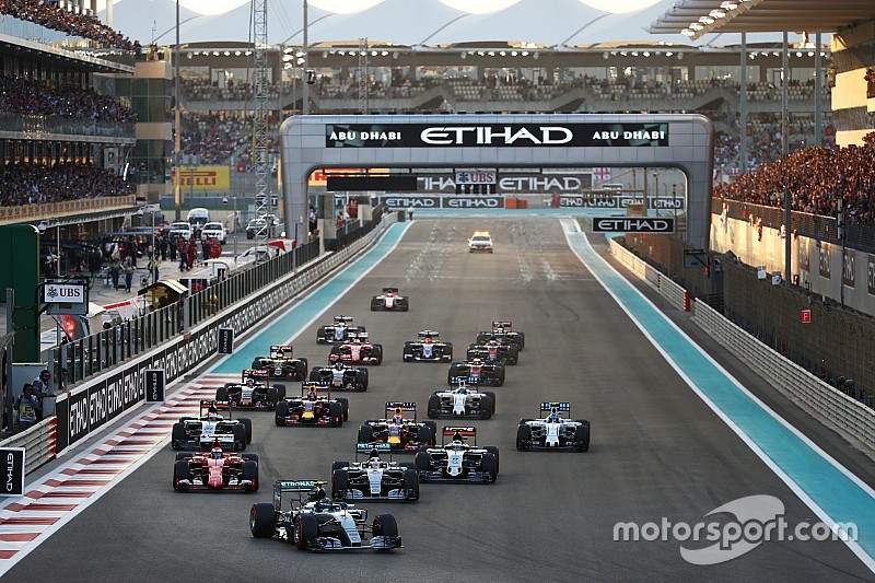 Rosberg wint slotakkoord in Abu Dhabi