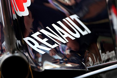Red Bull não descarta permanecer com Renault além de 2016