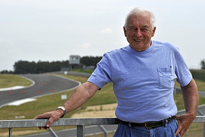 Beltoise, épisode 1 - "J'ai commencé par la moto car je n'avais pas d'argent..."