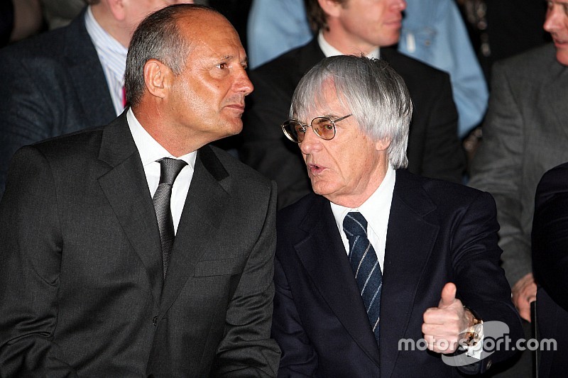 Dennis dice que se debe buscar a fuera de la F1 para el sucesor de Ecclestone