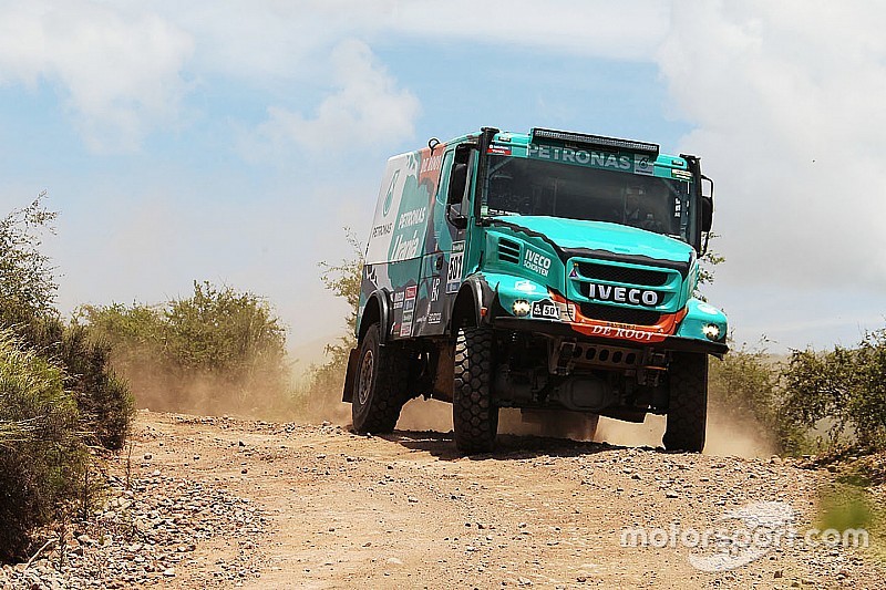Dakar trucks: De Rooy wint vierde etappe, weer Nederlands podium