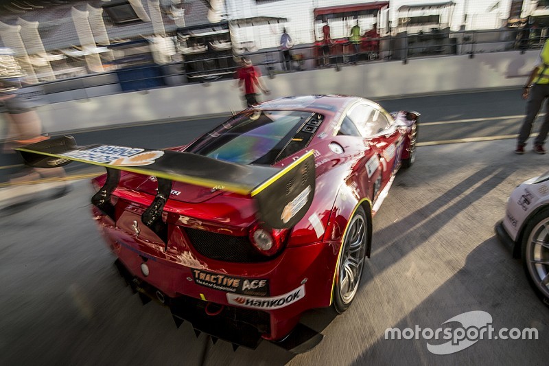 La Scuderia Praha sospesa per una gara