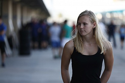 Pons signs Visser, Bosak for 2016 season