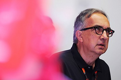 Ferrari-baas over komst SUV: "Pas nadat je me doodschiet"