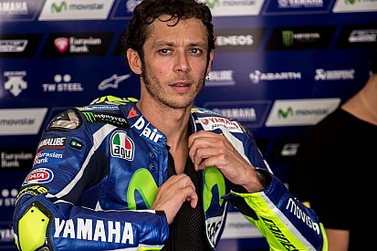 Loris Capirossi: "Valentino precisa virar a página"