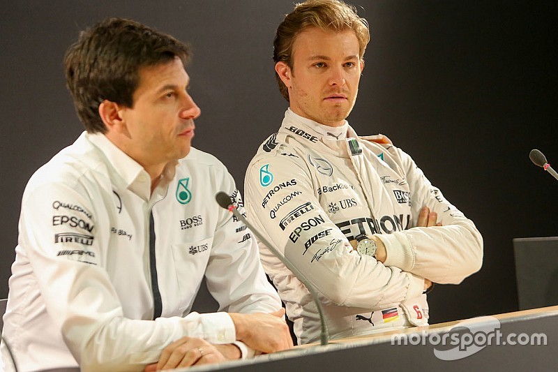 La renovación de Rosberg esperará hasta el verano