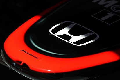 McLaren divulga vídeo com som do motor para 2016