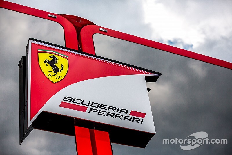 В Ferrari назвали дату презентации новой машины