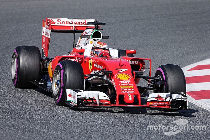 Raikkonen fue el más veloz y Alonso tuvo un día desastroso