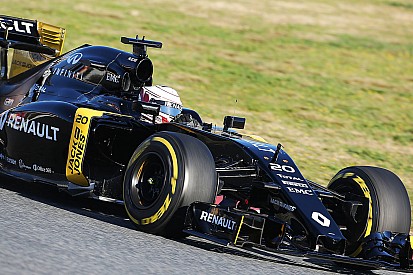 Magnussen: “Renault begint seizoen buiten de punten”