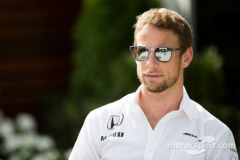 Button: “Nieuwe boordradioregels niet te handhaven”