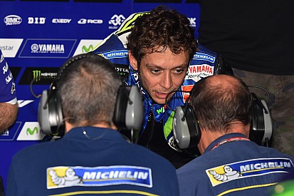Rossi verzoekt Ducati problemen met achterband op te lossen