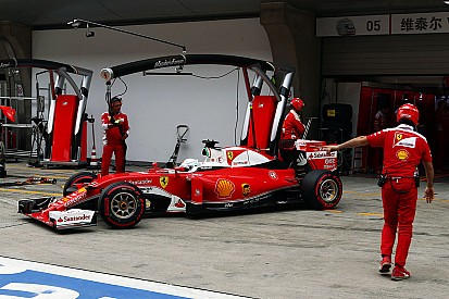 Vettel denkt dat bandenstrategie Ferrari zich uitbetaalt