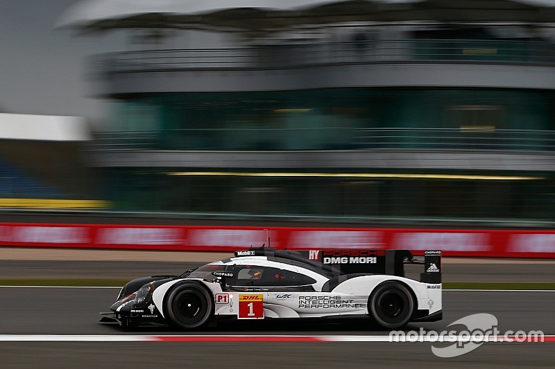 WEC: Leider Hartley crasht na aanrijding met GT Porsche