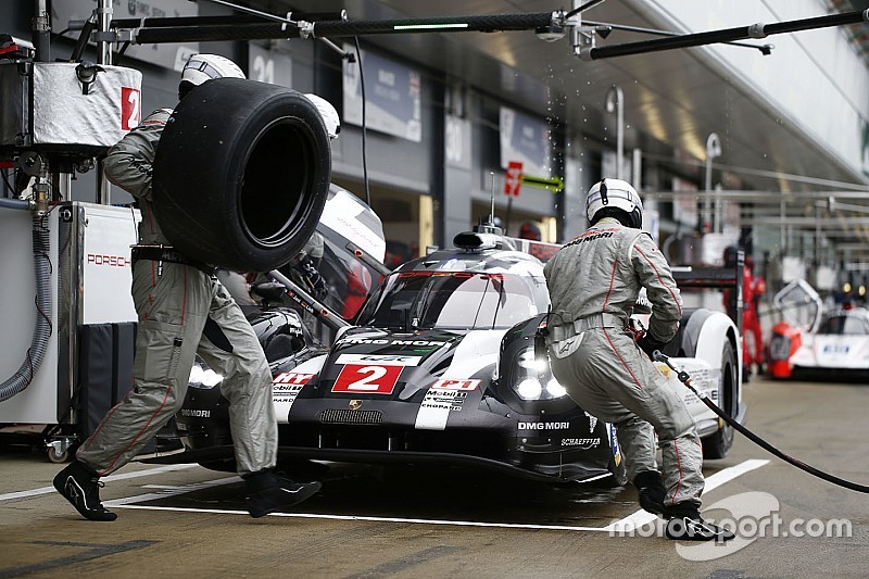 Silverstone, 4° Ora: un doppiaggio rallenta ancora una volta Dumas