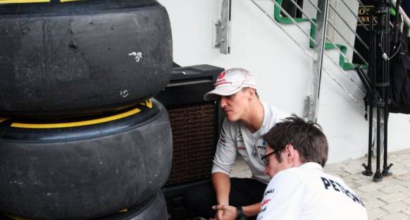 Schumacher, Pirelli eleştirisini sürdürüyor