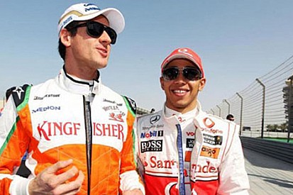 Hamilton Sutil'in iddialarına karşı kendini savundu