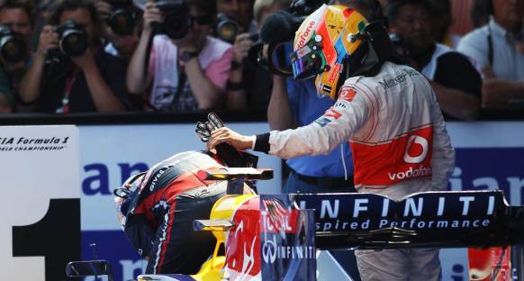 Alonso: Hamilton Vettel'den daha iyi