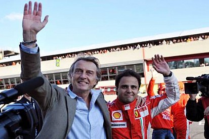 Montezemolo: Massa takımda kalacak