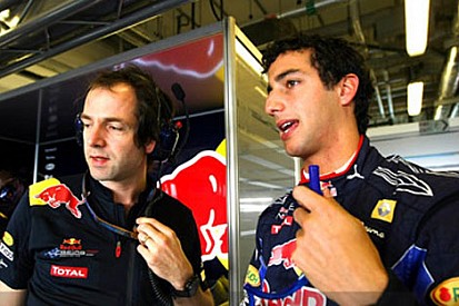 HRT İngiltere GP'den itibaren Ricciardo ile yarışacak