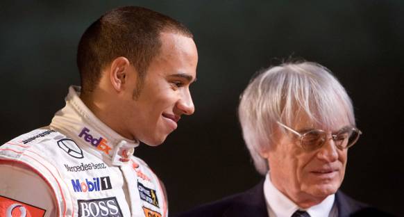 Ecclestone, Hamilton'ı savundu