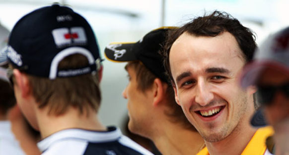 Renault: Kubica'nın bu yıl yarışması imkansız