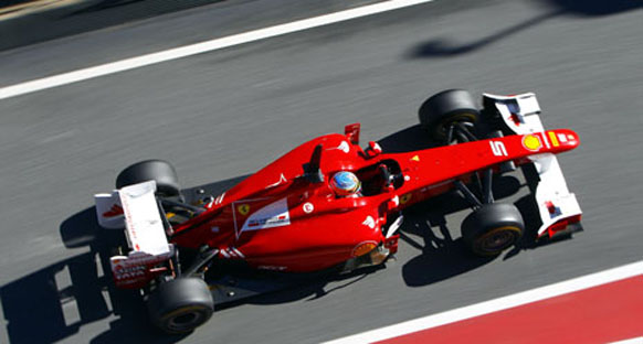 Alonso mekanik sorunlara rağmen mutlu