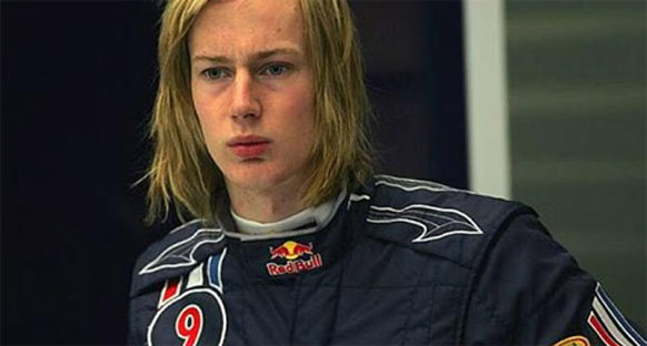 Red Bull, Hartley ile yollarını ayırdı