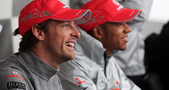 Mclaren, Lewis'i 1 numara yapmaya hazır değil
