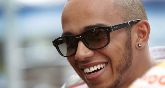 Hamilton: 'McLaren Q3'e kalmanın yolunu bulacak'