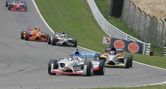 Gene, yeni A1GP aracından çok etkilendi