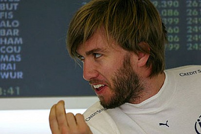 Heidfeld İngiltere'de iyi bir sonuç bekliyor