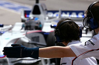 Heidfeld karışık duygular içinde